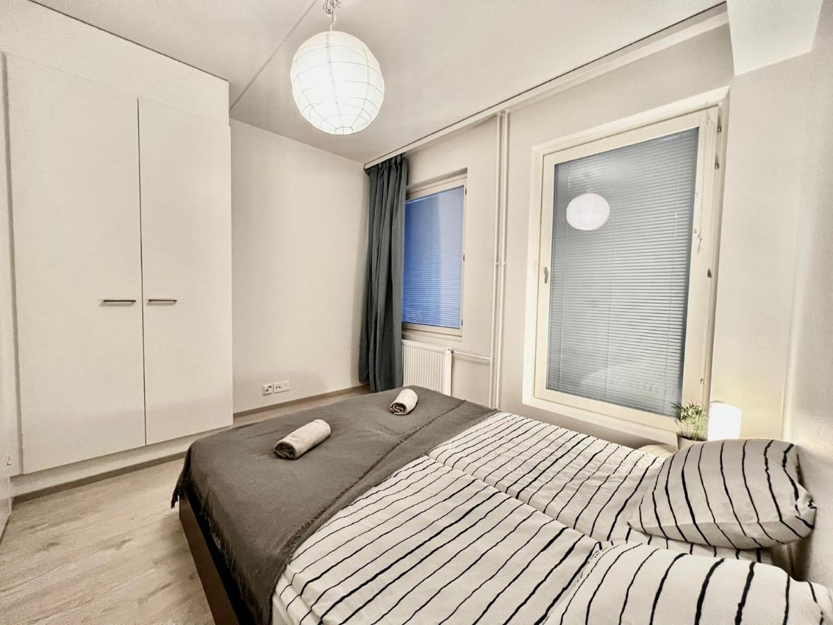 Easy Stay Rooms & Apartments Near Airport Vantaa Ngoại thất bức ảnh